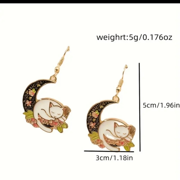 Charming Cat and Moon Earrings in Gold and Black - Picture 3 of 3